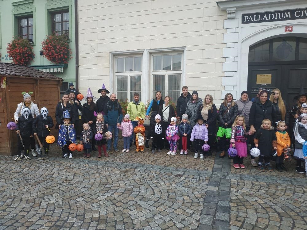 Halloweenský průvod